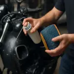 Pulizia filtro aria moto senza smontaggio: il metodo pratico che riduce i tempi di manutenzione